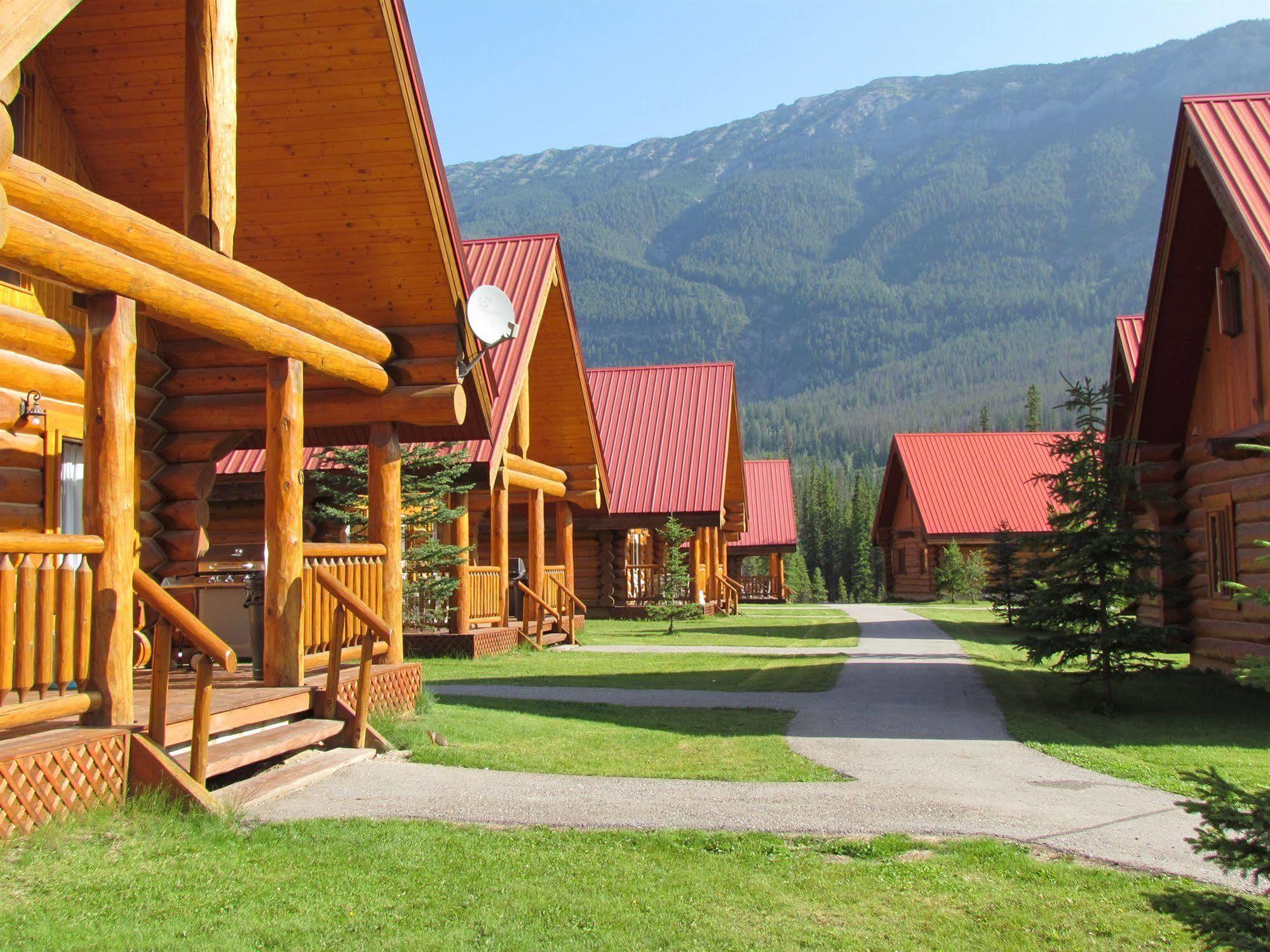 Chancellor Peak Chalets Parson Экстерьер фото